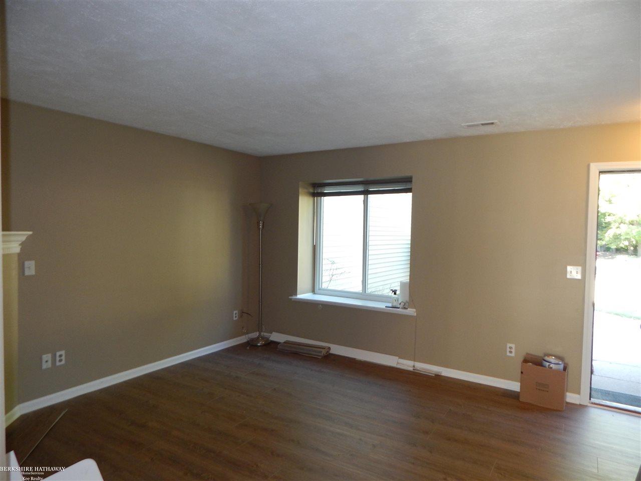 1567 Streamwood Court, Unit 55 Rochester, MI 48307 - Photo 5 of 17