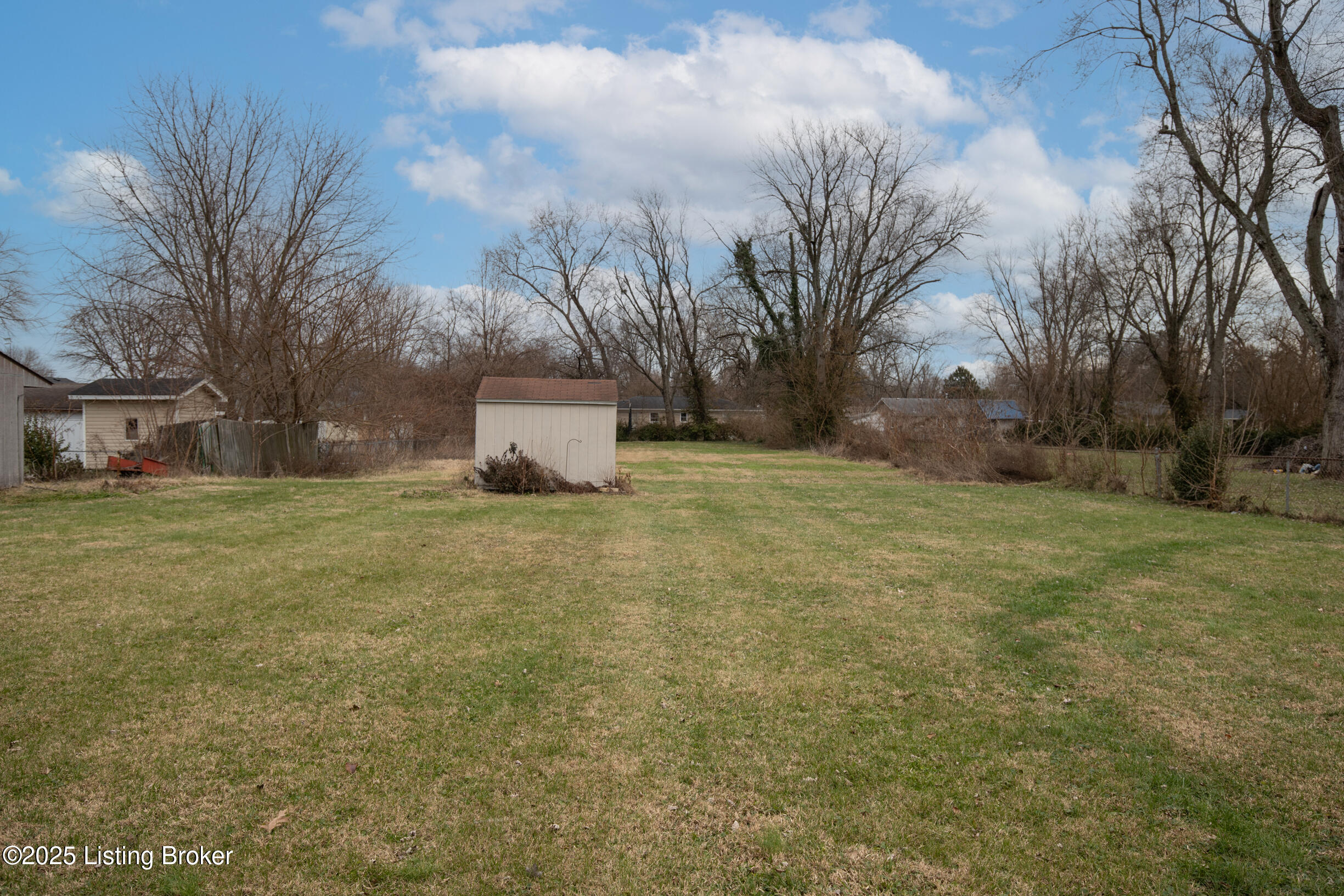 8607 Blue Lick Road Louisville, KY 40219 - Photo 6 of 45 8607 Blue Lick--7