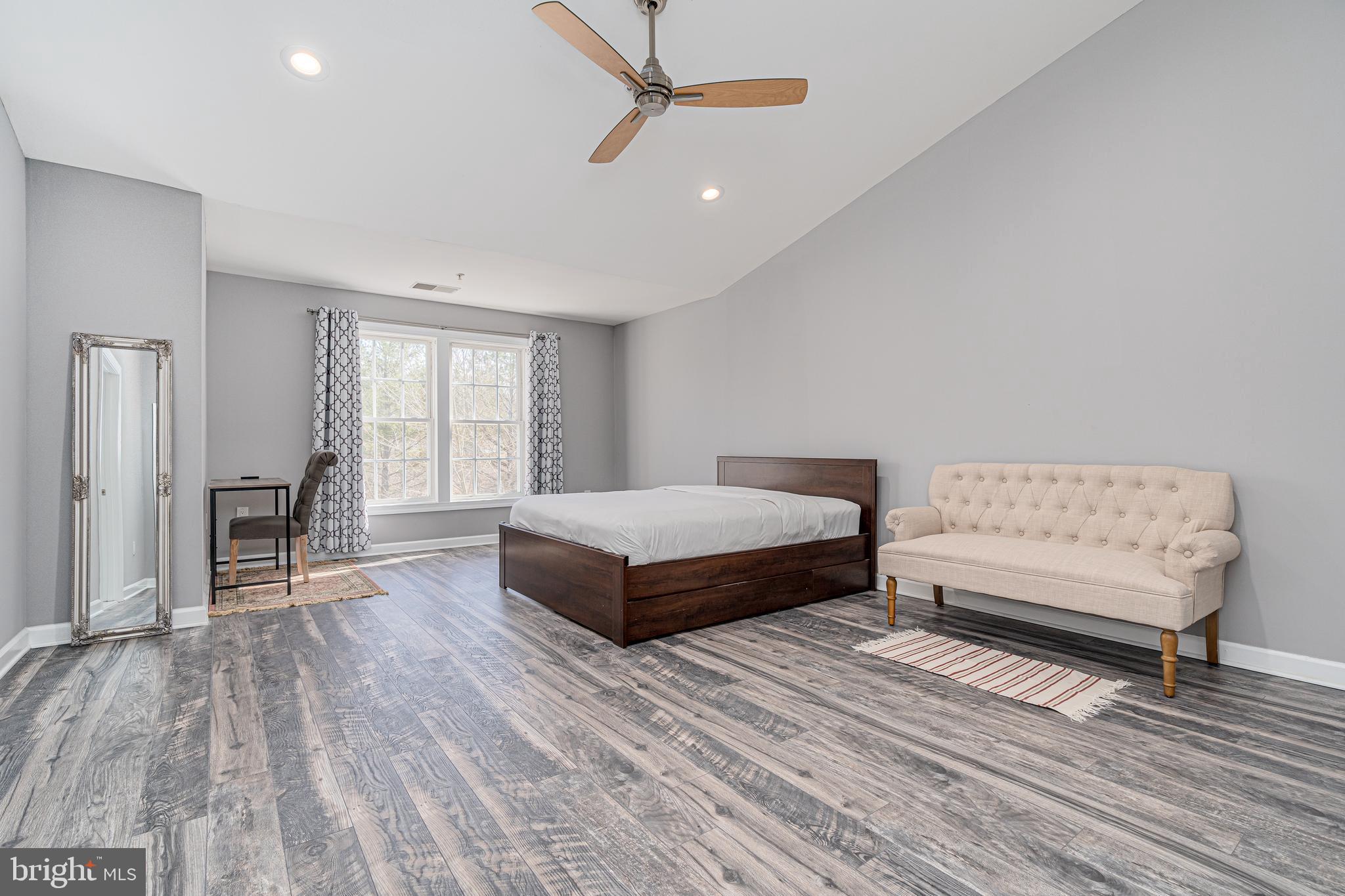 10819 Wadsworth Road Woodstock, MD 21163 - Photo 29 of 52 Huge Master bedroom w/ Vaulted ceiling