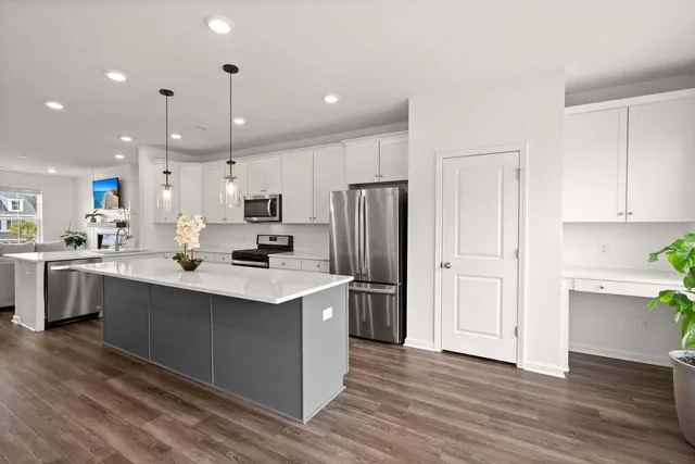 $2,200 | 148 Yorkshire Drive, Moncks Corner, SC 29461