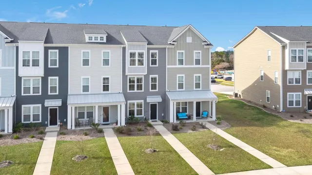 $2,200 | 148 Yorkshire Drive, Moncks Corner, SC 29461