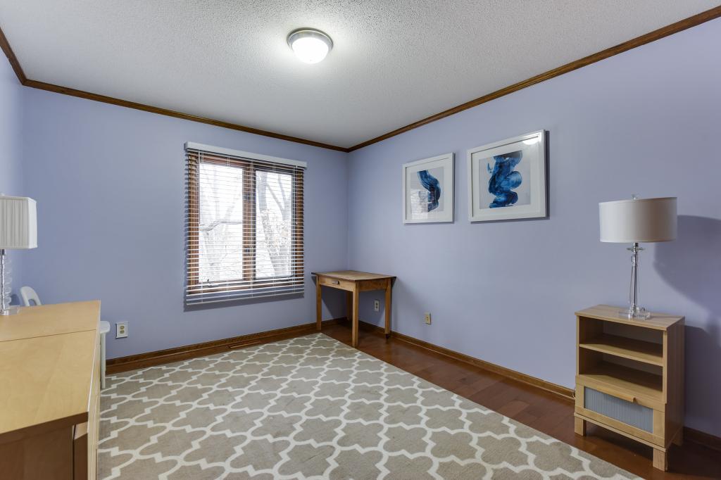 11318 Timberline Road Minnetonka, MN 55305 - Photo 24 of 36