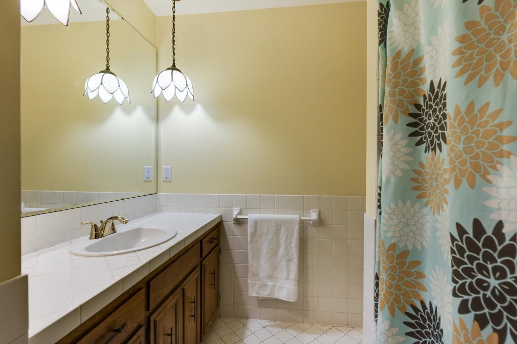 11318 Timberline Road Minnetonka, MN 55305 - Photo 25 of 36