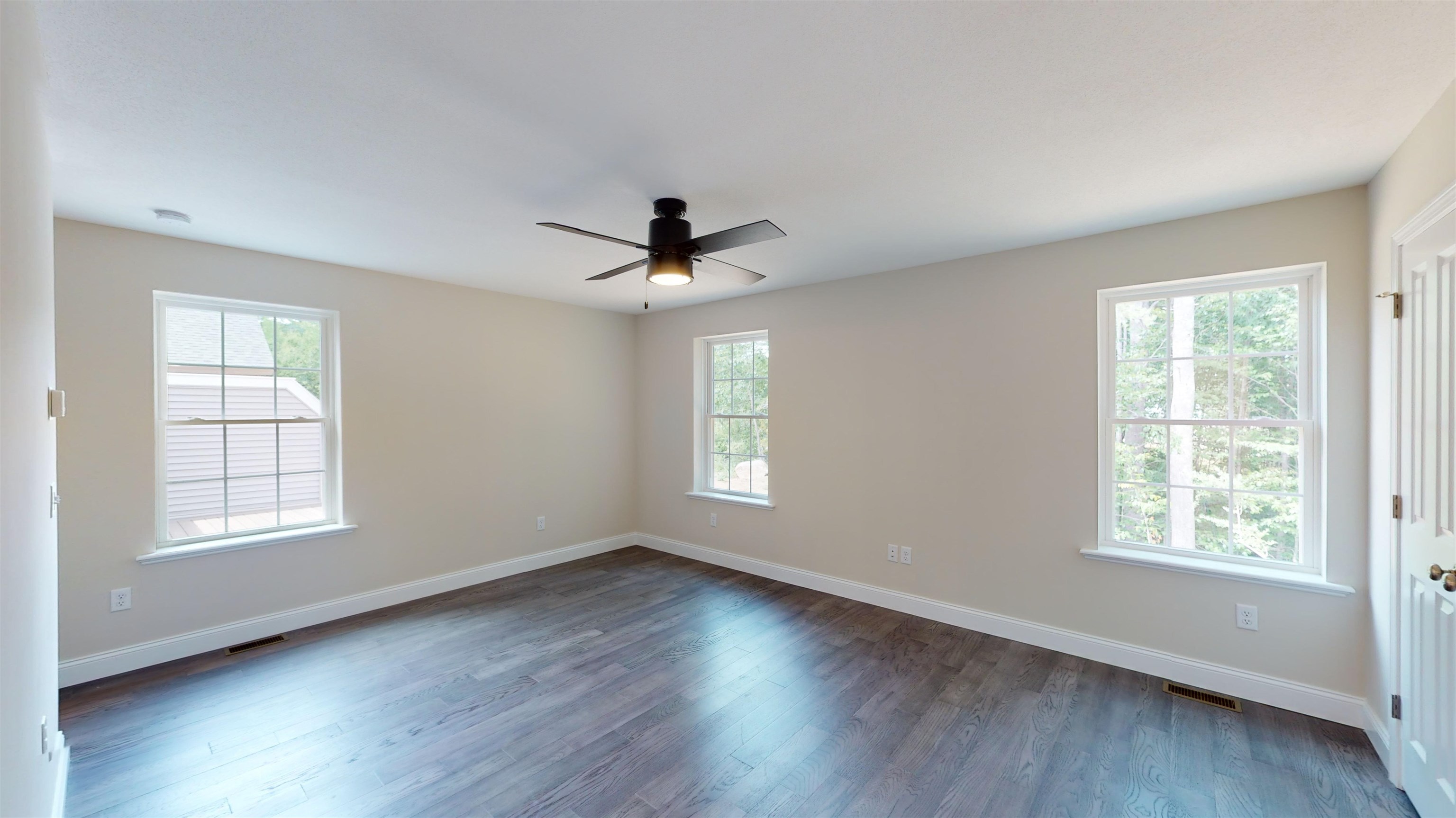 2 B Lunas Avenue, Unit 2B Epping, NH 03042 - Photo 14 of 27