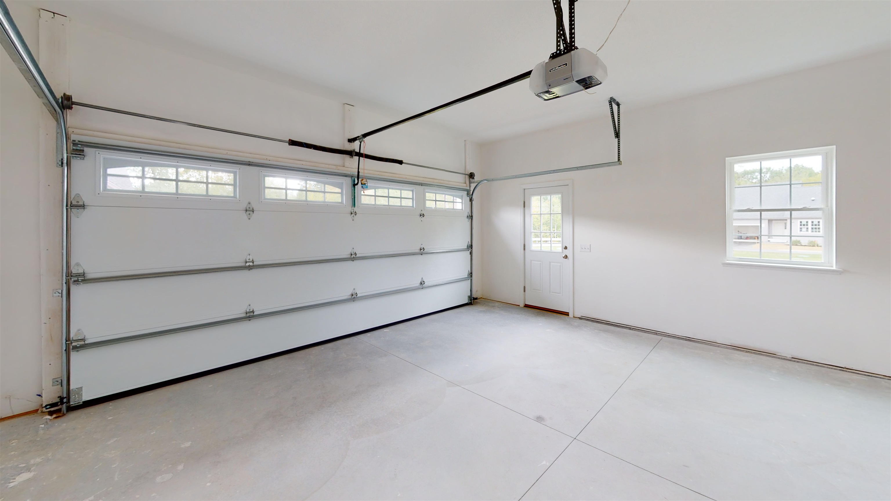 2 B Lunas Avenue, Unit 2B Epping, NH 03042 - Photo 22 of 27