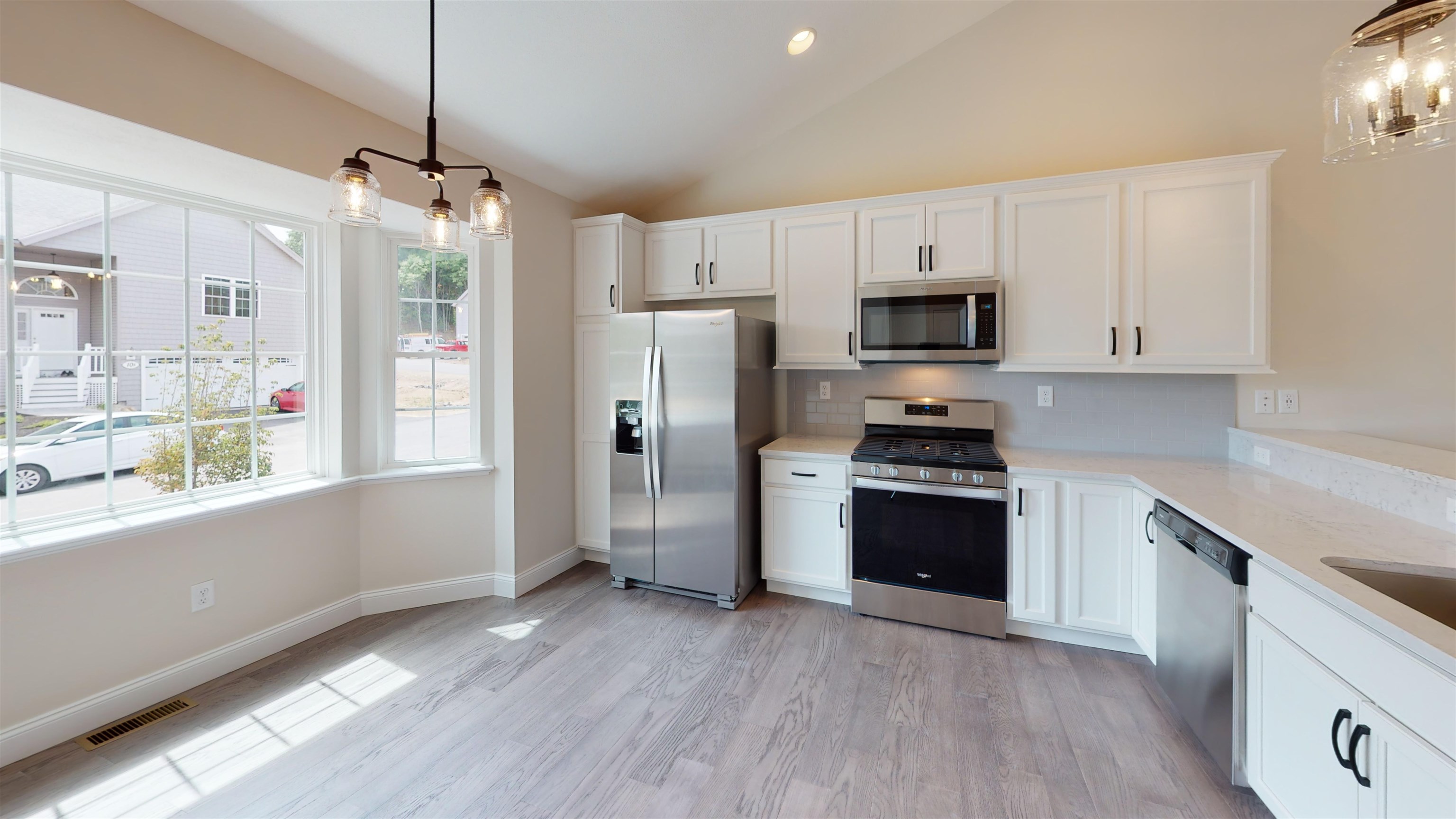 2 B Lunas Avenue, Unit 2B Epping, NH 03042 - Photo 4 of 27