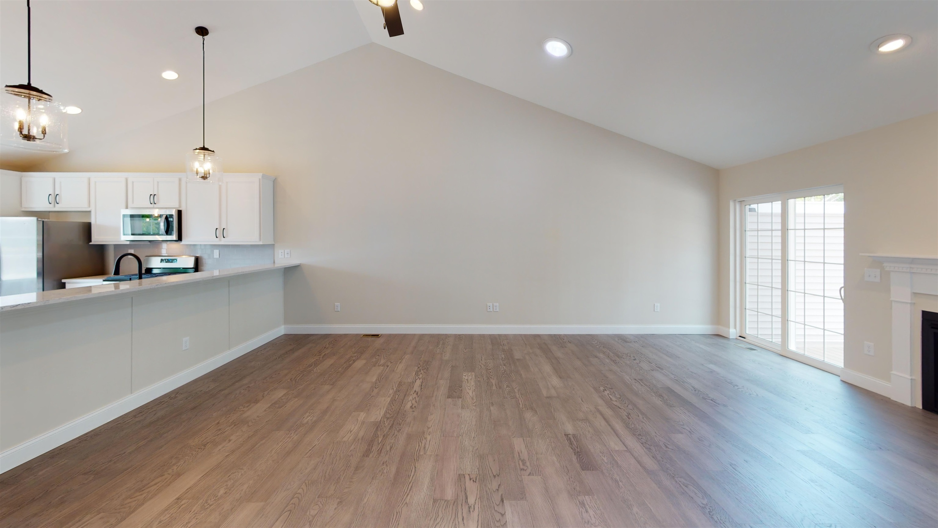 2 B Lunas Avenue, Unit 2B Epping, NH 03042 - Photo 10 of 27