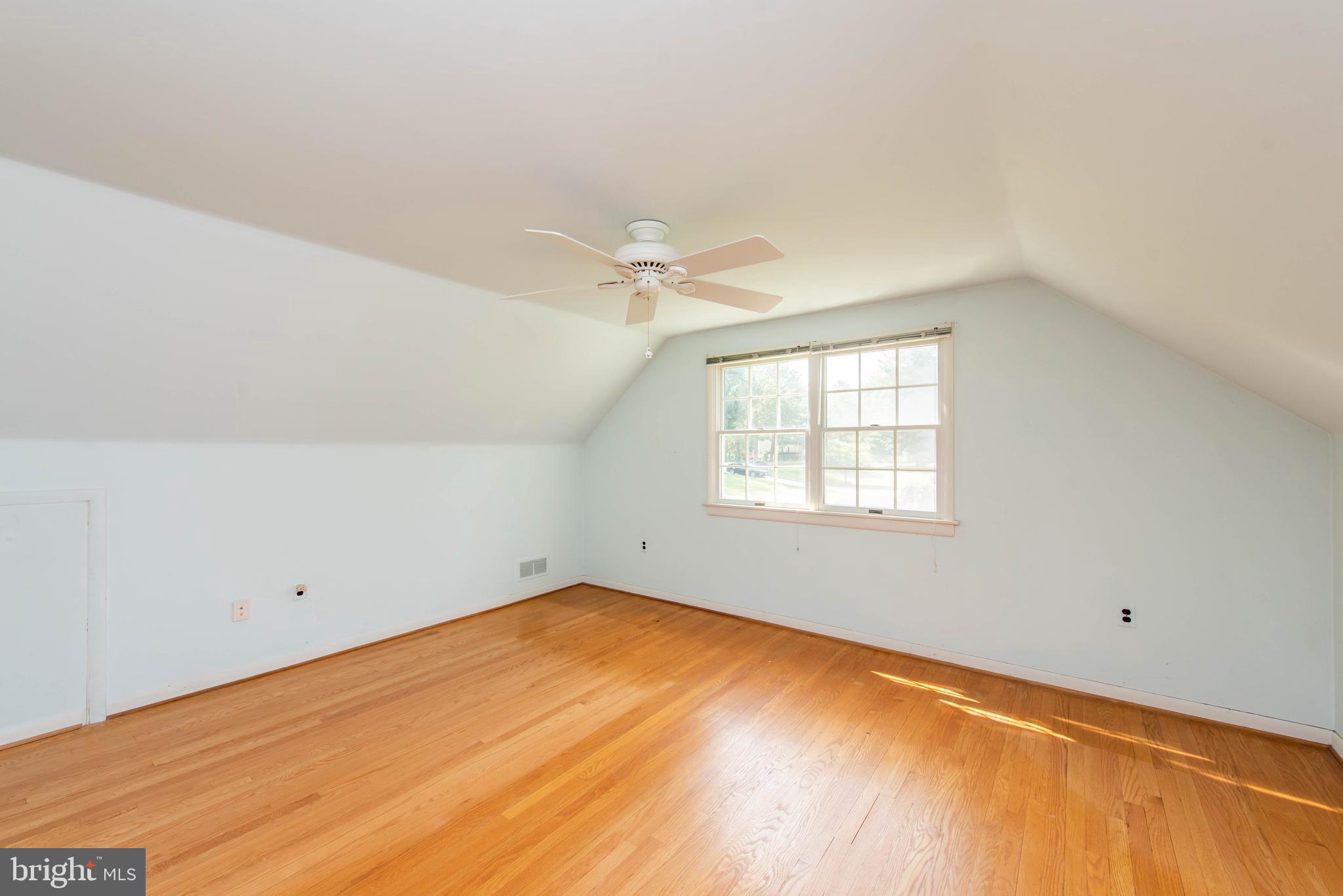 5102 Beaverbrook Road Columbia, MD 21044 - Photo 22 of 32 Bedroom 2