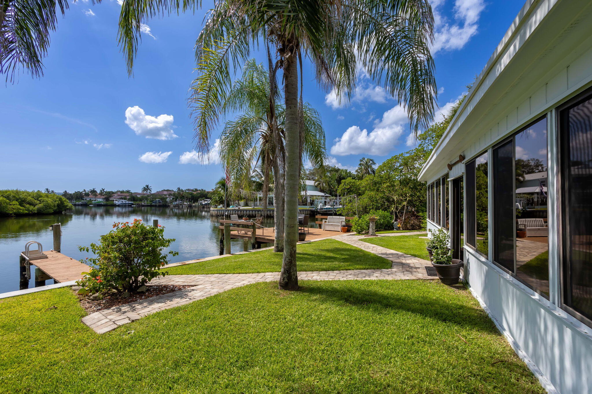 207 Body Court Jupiter, FL 33477 - Photo 23 of 37 9-web-or-mls-0E2A8669-HDR