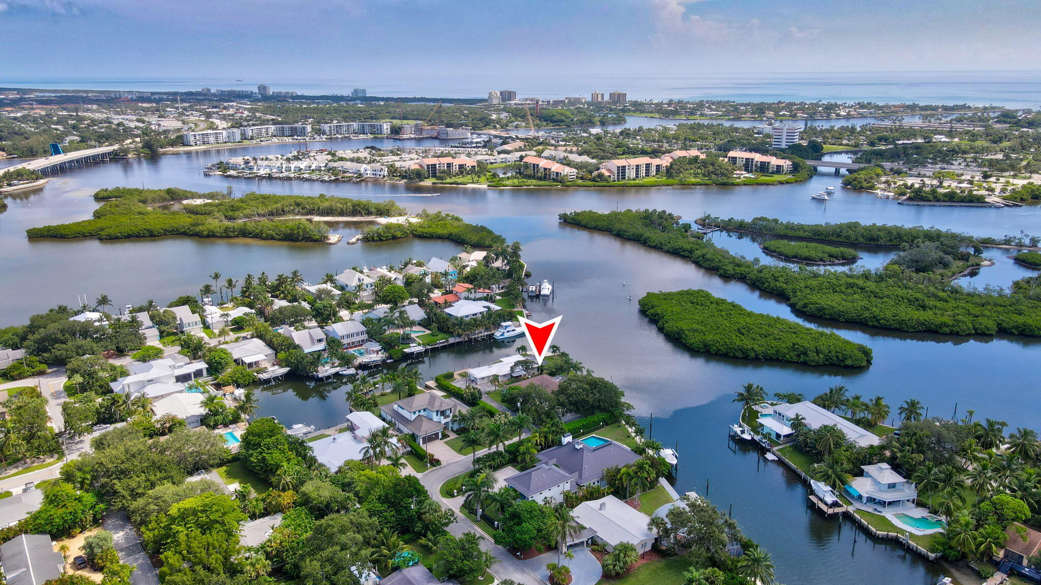 207 Body Court Jupiter, FL 33477 - Photo 4 of 37 5 minutes to waterfront dining