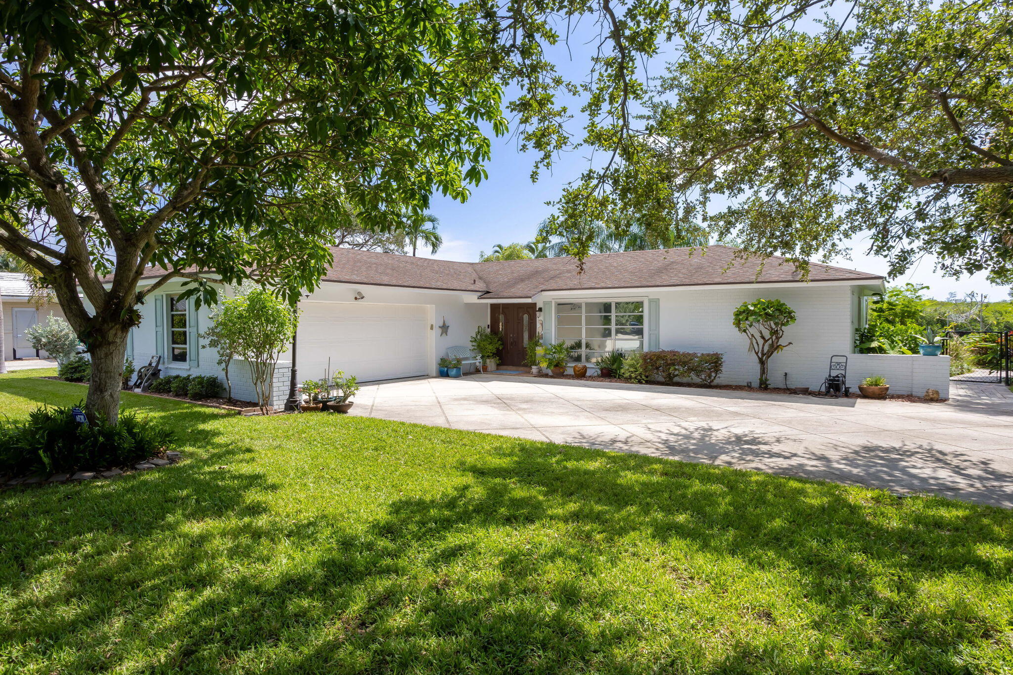 207 Body Court Jupiter, FL 33477 - Photo 8 of 37 existing Structure on property