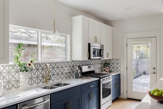 $799,000 | 1205 McKinley Avenue, Austin, TX 78702