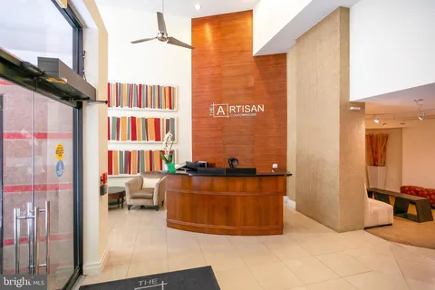 $725,000 | 915 E Street Northwest, Unit 1105, Washington, DC 20004