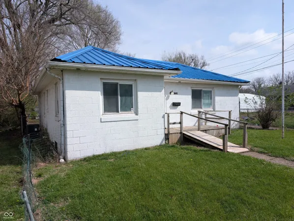 $65,000 | 1720 West 24th Street, Anderson, IN 46016