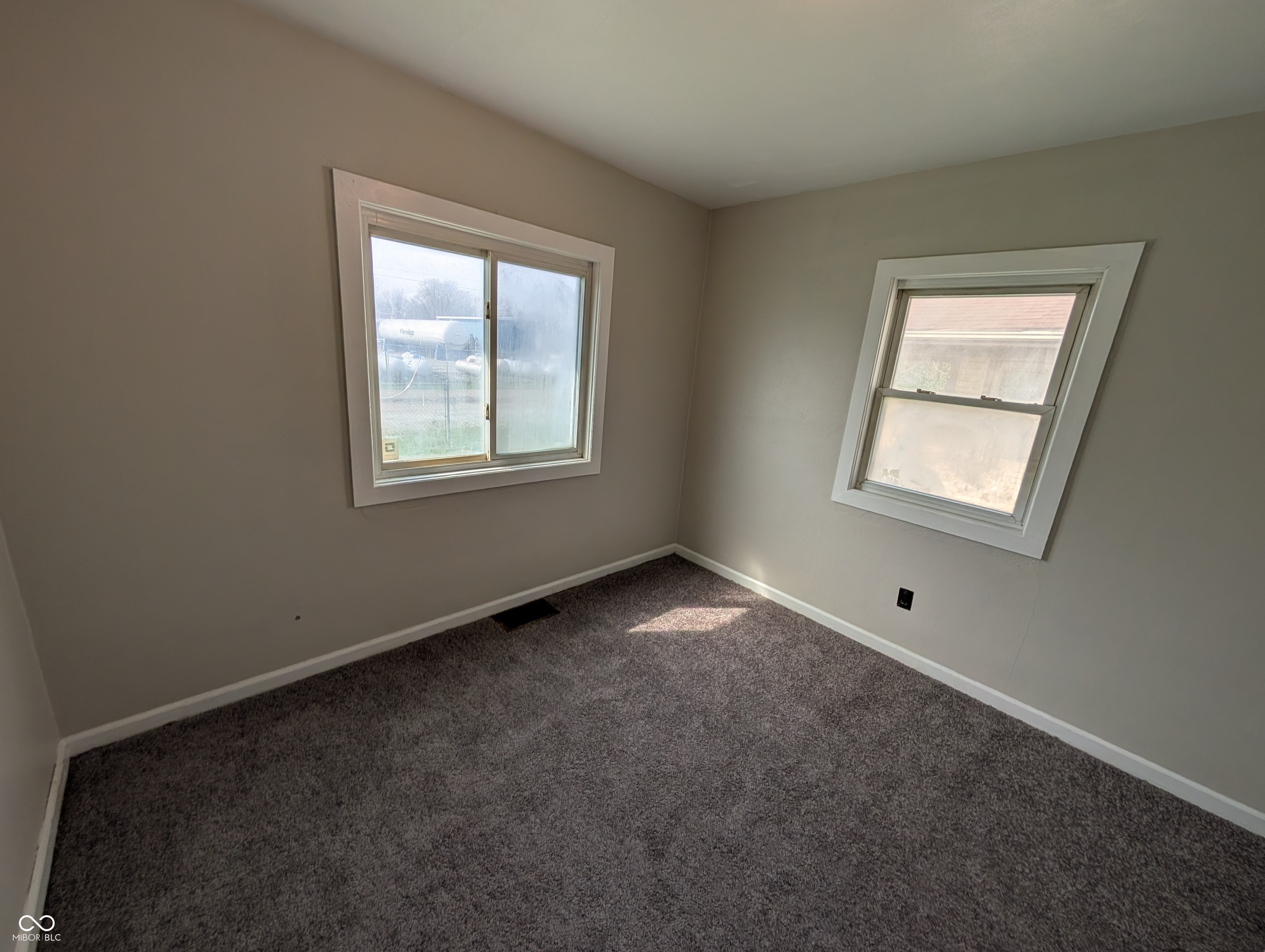 1720 West 24th Street Anderson, IN 46016 - Photo 9 of 26