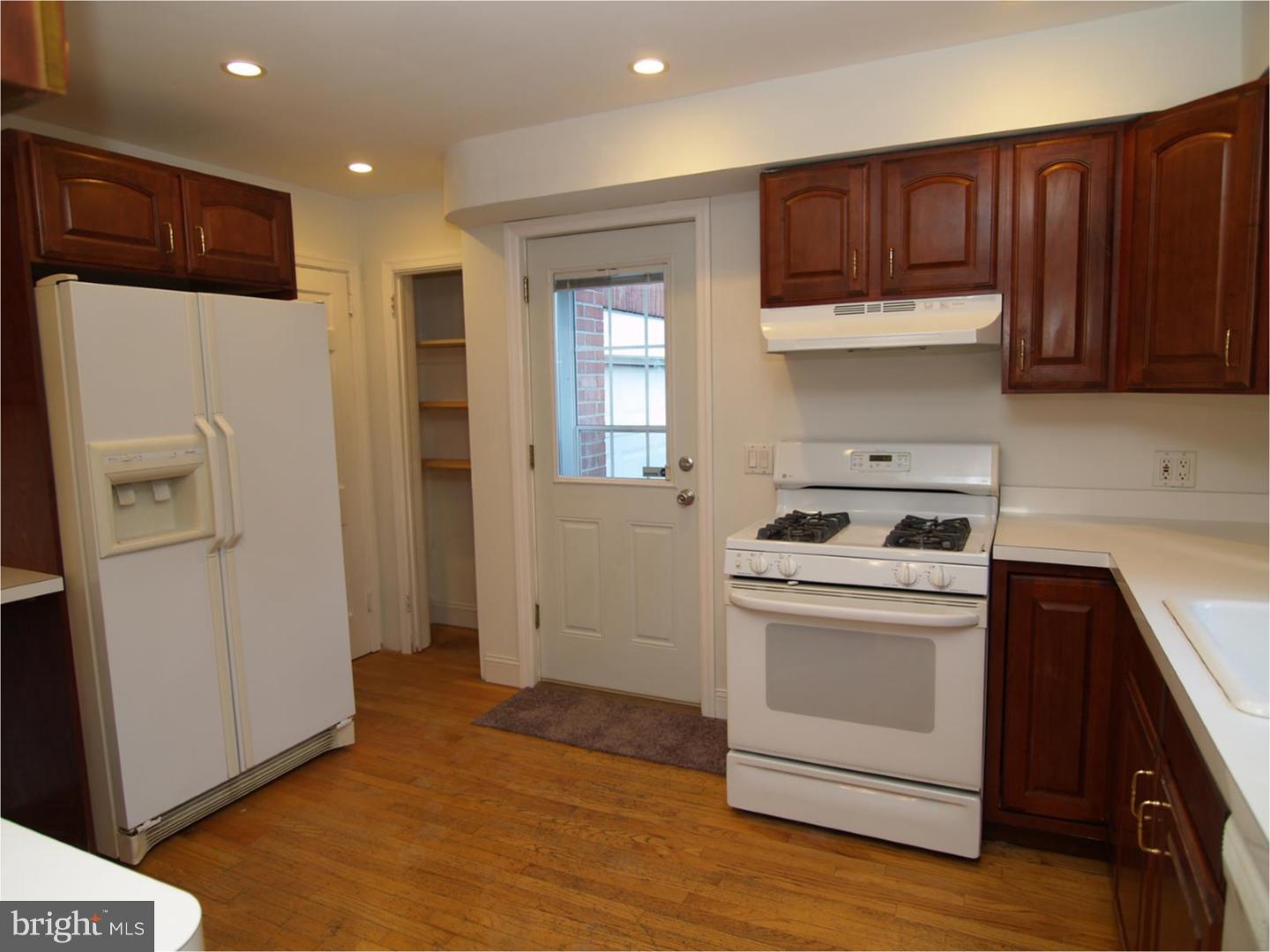 975 Edgewood Drive Springfield, PA 19064 - Photo 8 of 12 Gallery Image 8
