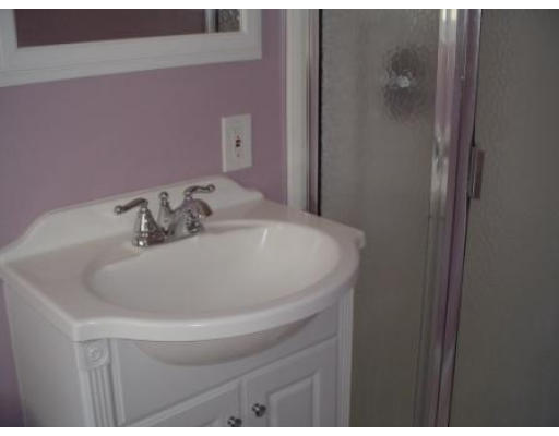 11 Saunders Road Lynnfield, MA 01940 - Photo 6 of 7 Gallery Image 6