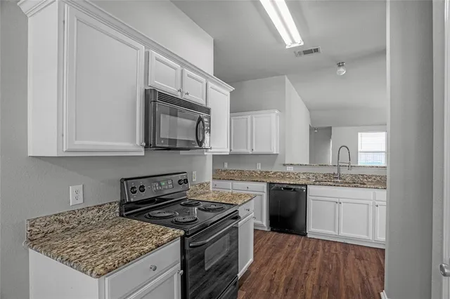 $1,895 | 1708 Heron Drive, Aubrey, TX 76227