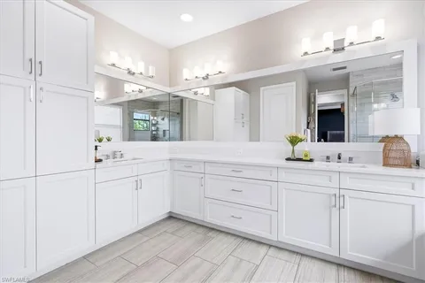 $1,295,000 | 4432 Aurora Street, Naples, FL 34119