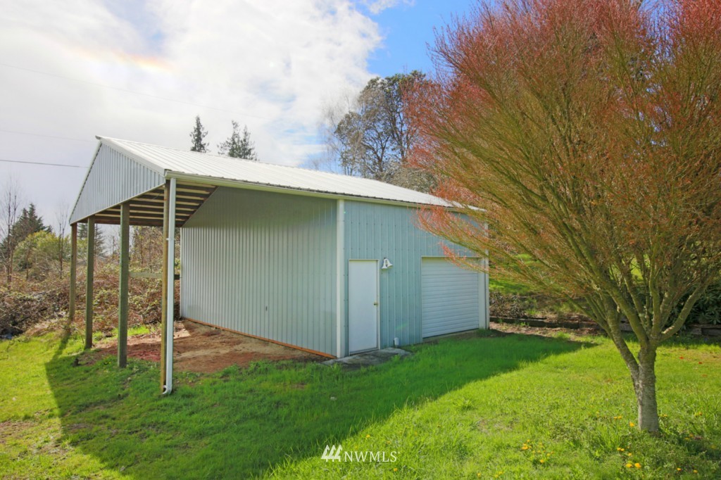 2103 Werner Road Bremerton, WA 98310 - Photo 22 of 24 Gallery Image 22