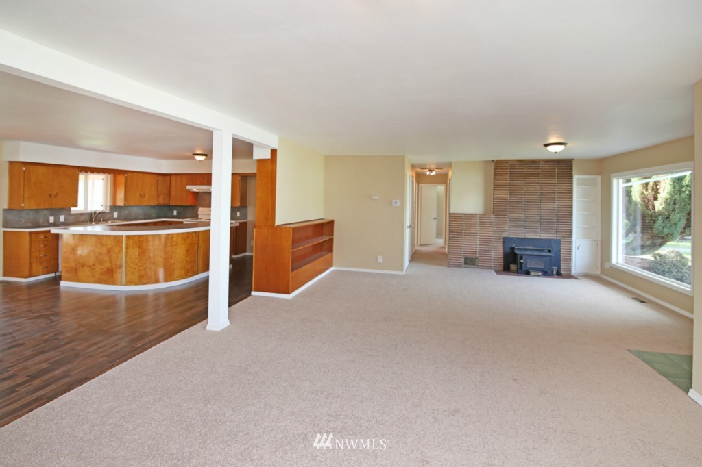 2103 Werner Road Bremerton, WA 98310 - Photo 8 of 24 Gallery Image 8