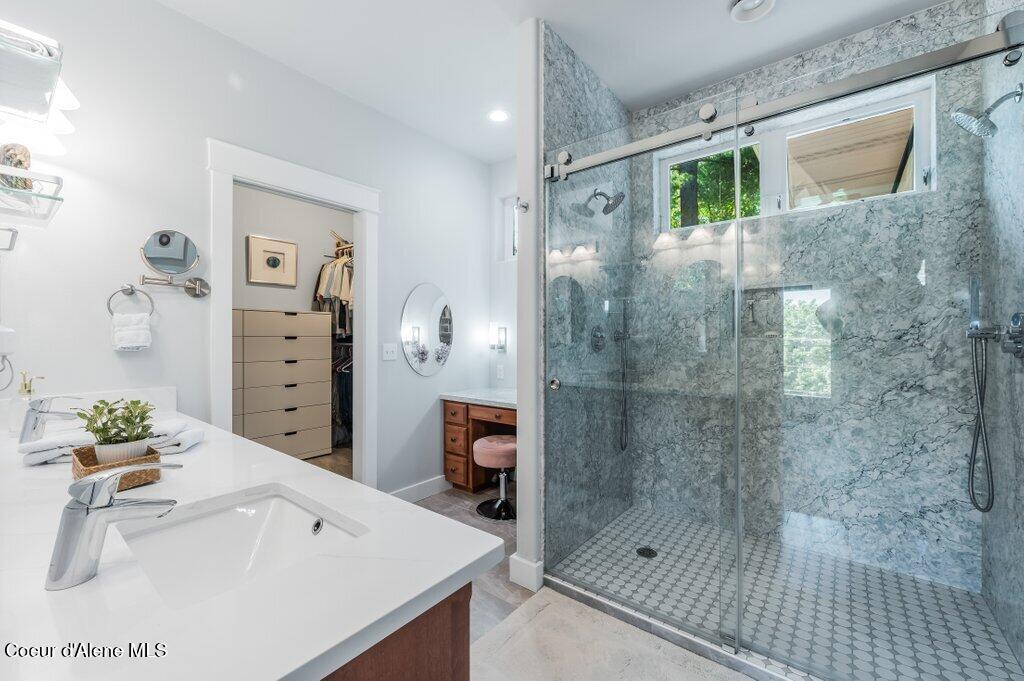 16 Hawkins Road Sagle, ID 83860 - Photo 22 of 110 --44.jpg-SMALL