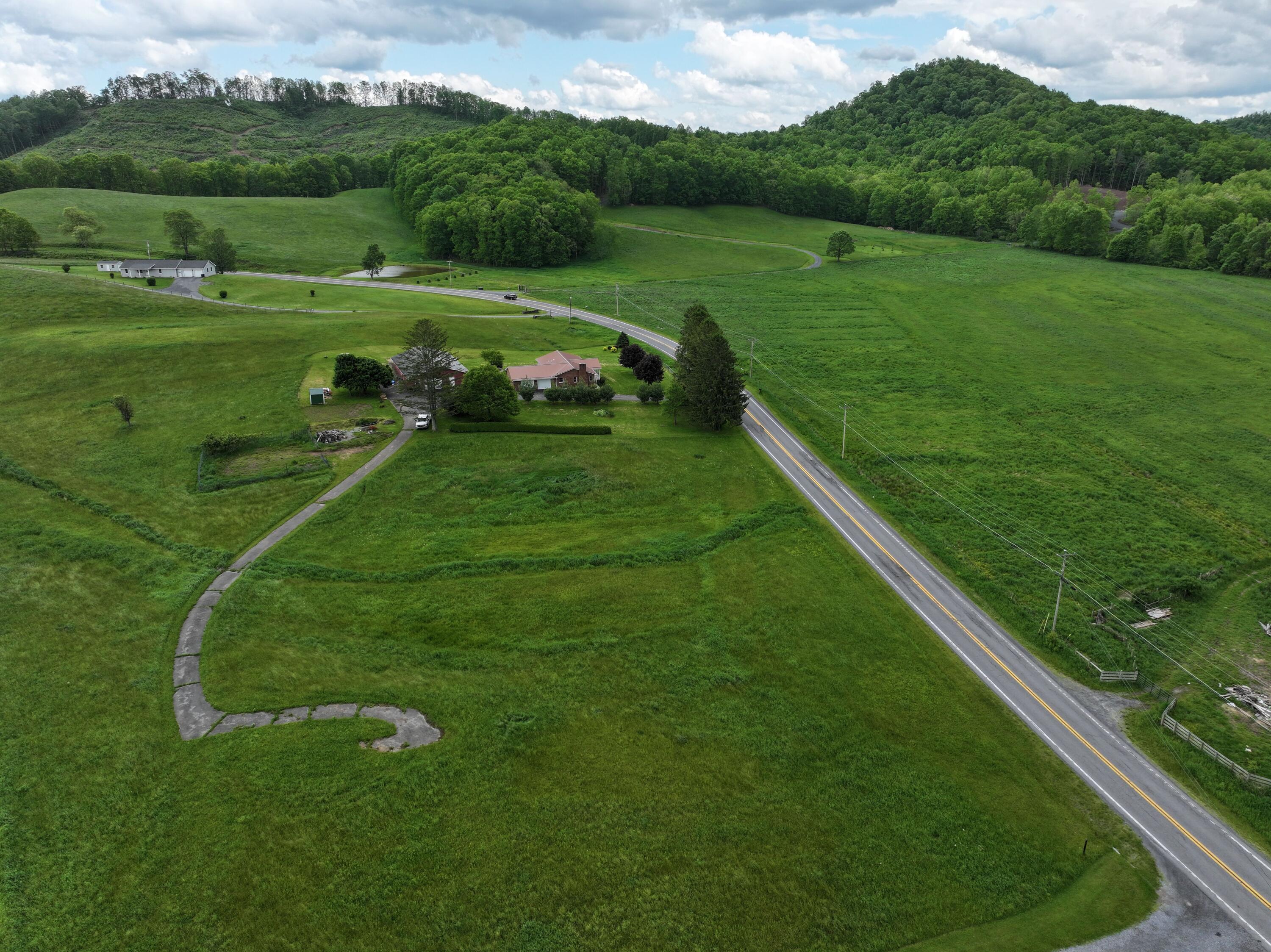 2446 Grassy Meadows Road Alderson, WV 24910 - Photo 80 of 110 Gallery Image 80
