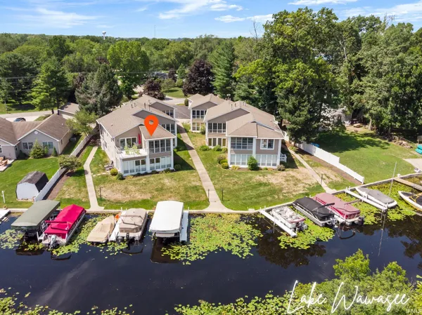 $305,000 | 510 South Harkless Drive, Unit 12, Syracuse, IN 46567