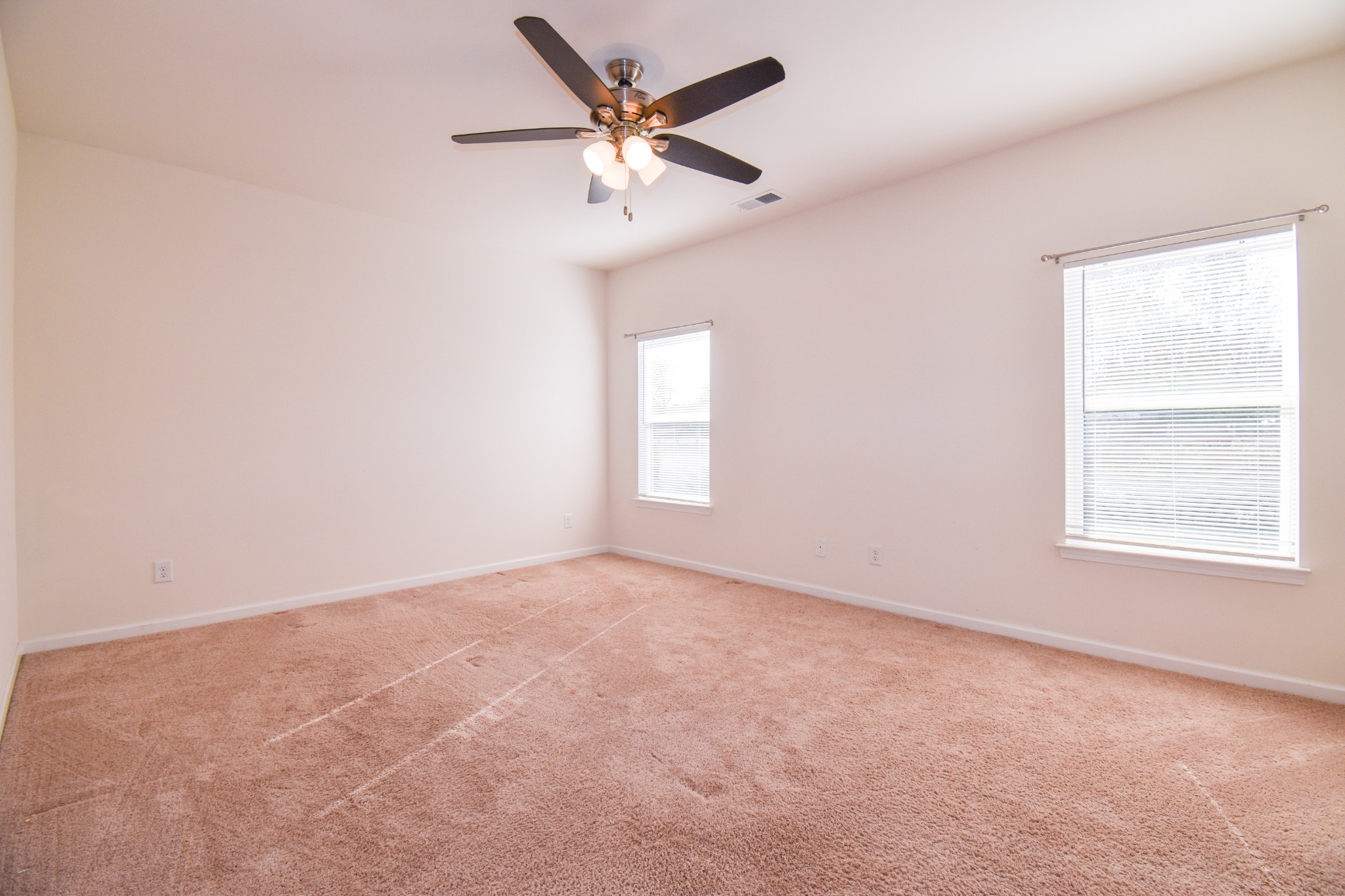 525 Burchell Lane Columbia, TN 38401 - Photo 22 of 29 an empty room with a window and a fan