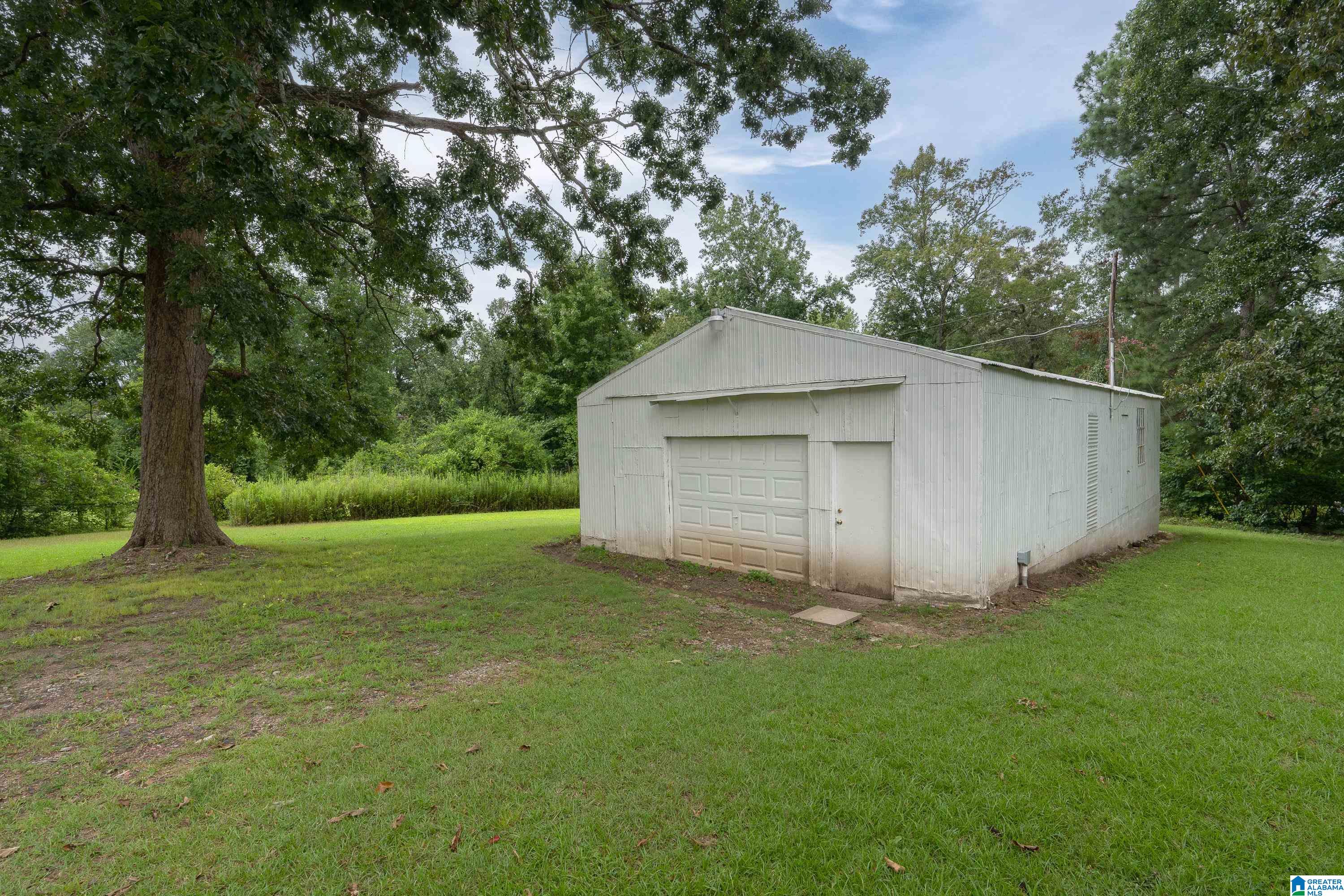 116 4th Avenue Pleasant Grove, AL 35127 - Photo 23 of 41