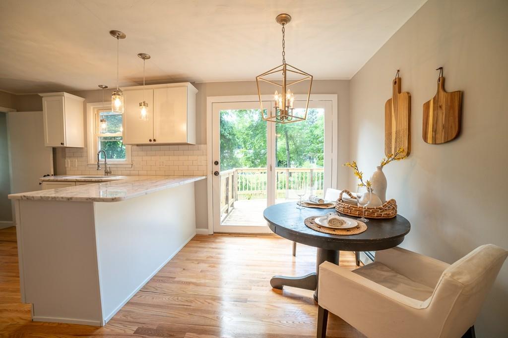 157 River Road Agawam, MA 01001 - Photo 3 of 28 Gallery Image 3
