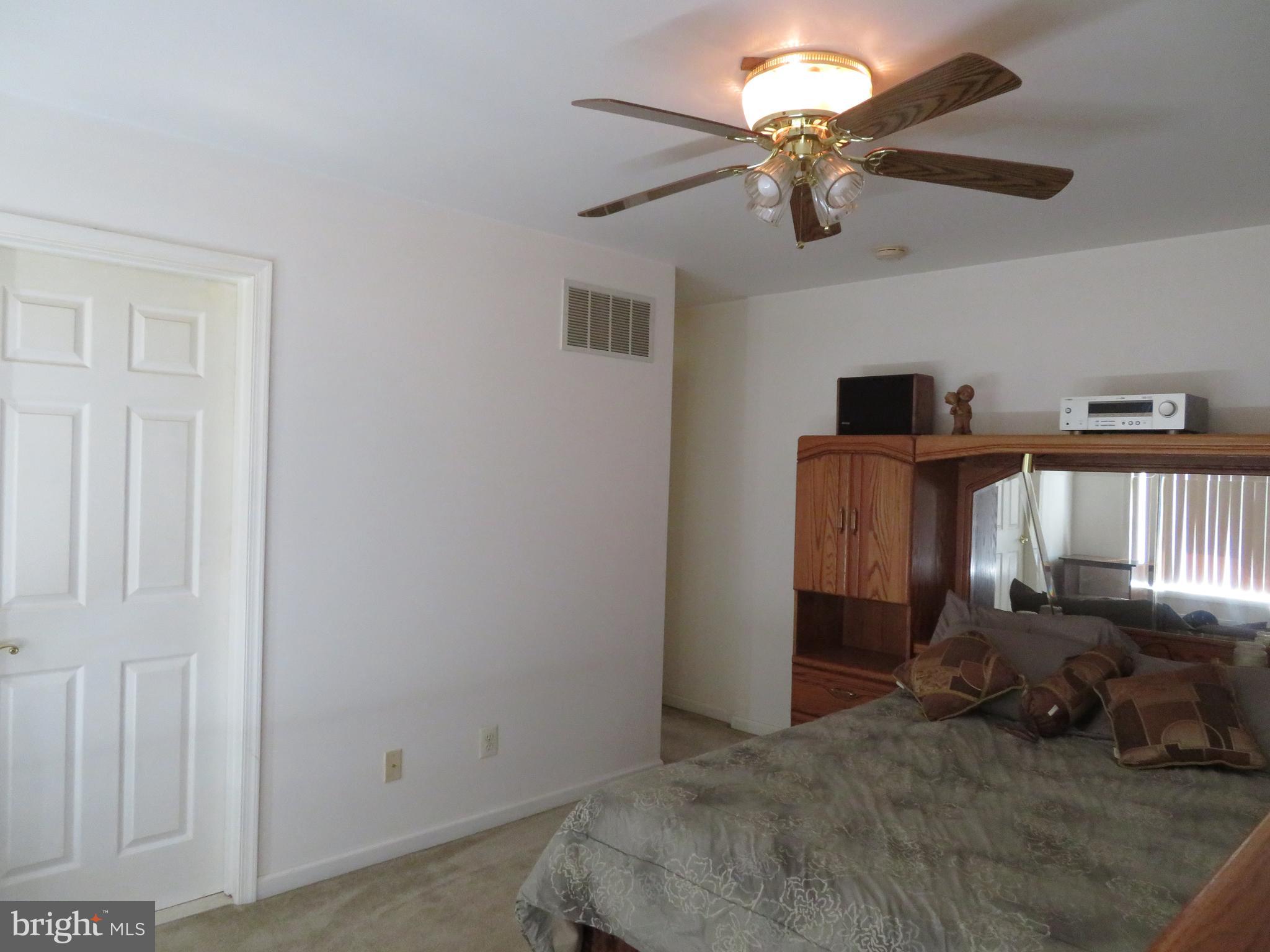 1660 Cape May Road Baltimore, MD 21221 - Photo 17 of 42 Master Bedroom