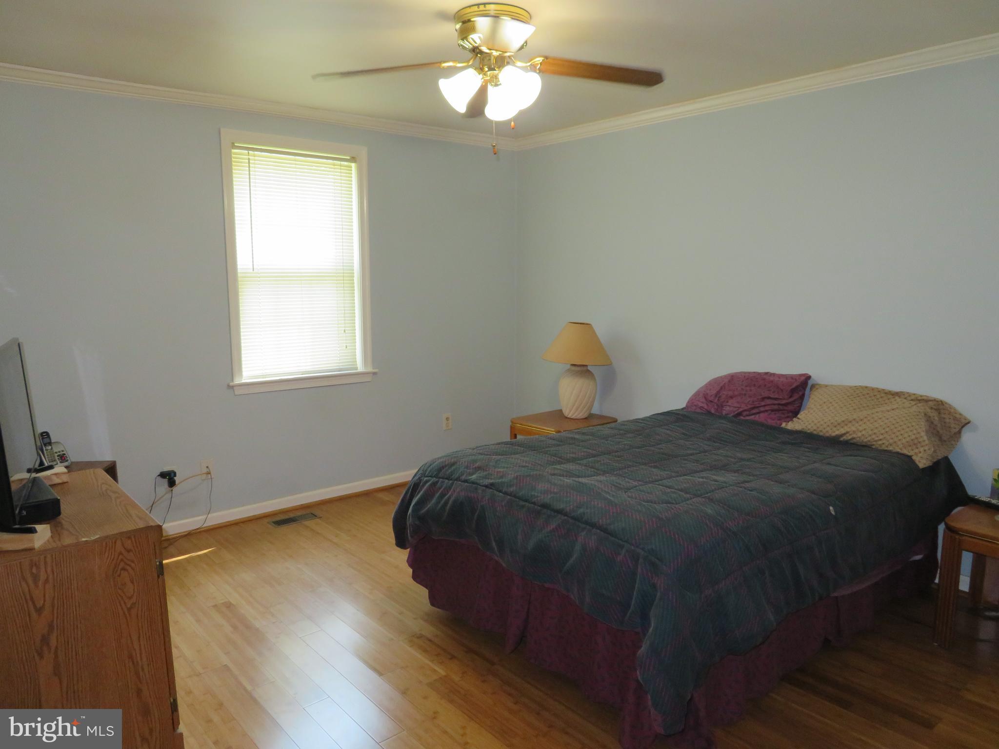 1660 Cape May Road Baltimore, MD 21221 - Photo 25 of 42 Second Bedroom