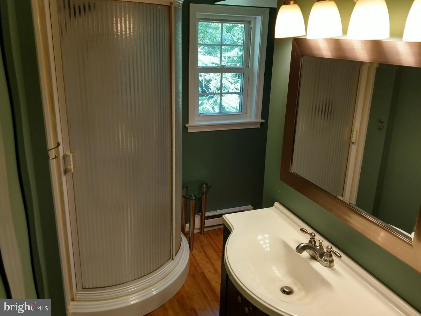 1660 Cape May Road Baltimore, MD 21221 - Photo 31 of 42 Second full bath