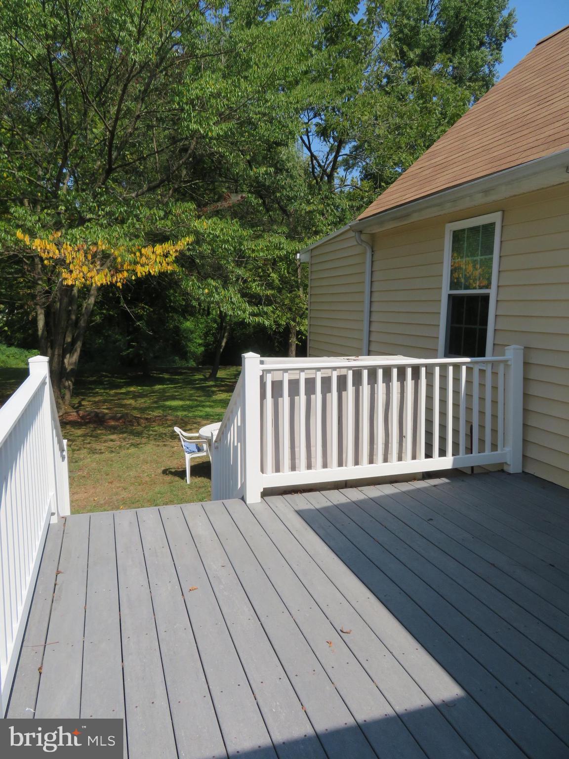 1660 Cape May Road Baltimore, MD 21221 - Photo 35 of 42 Trex deck