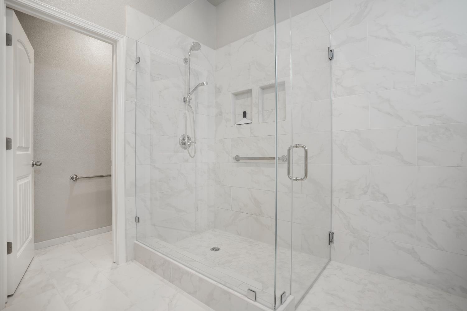 1770 Ettle Street Manteca, CA 95337 - Photo 19 of 39