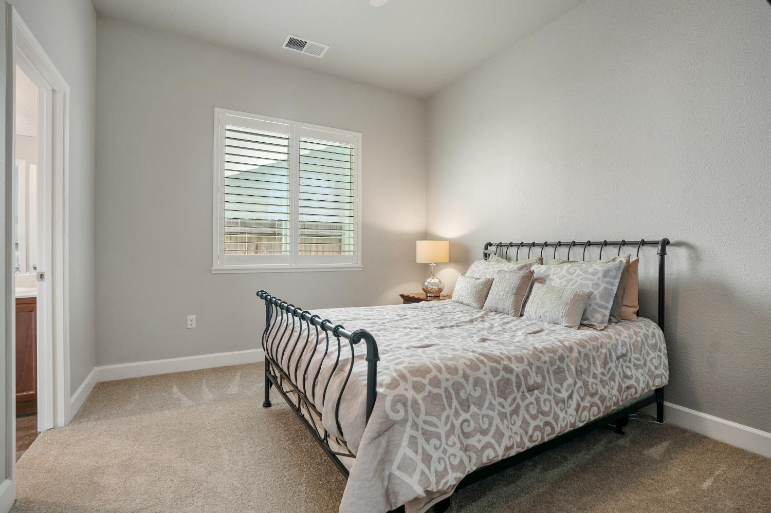 1770 Ettle Street Manteca, CA 95337 - Photo 24 of 39