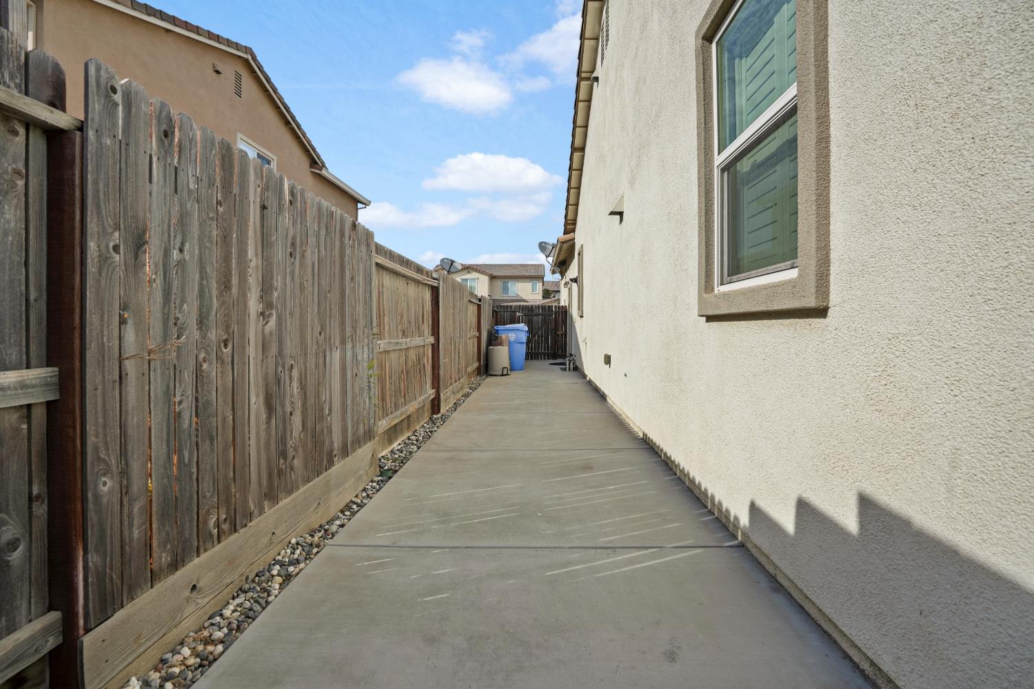 1770 Ettle Street Manteca, CA 95337 - Photo 32 of 39