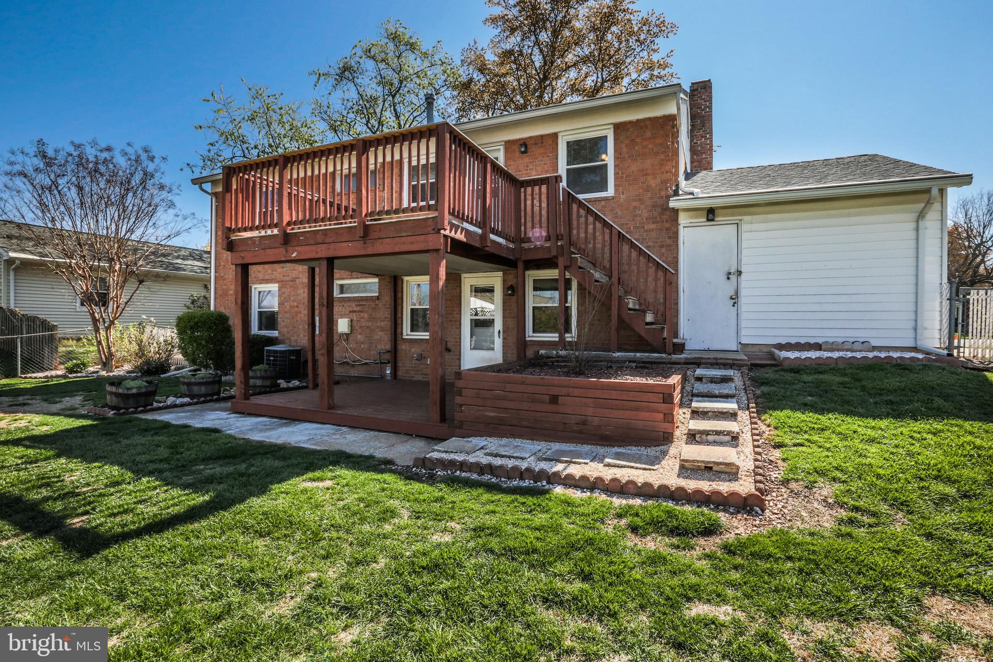 4018 Lees Corner Road Chantilly, VA 20151 - Photo 27 of 34 Exterior Rear