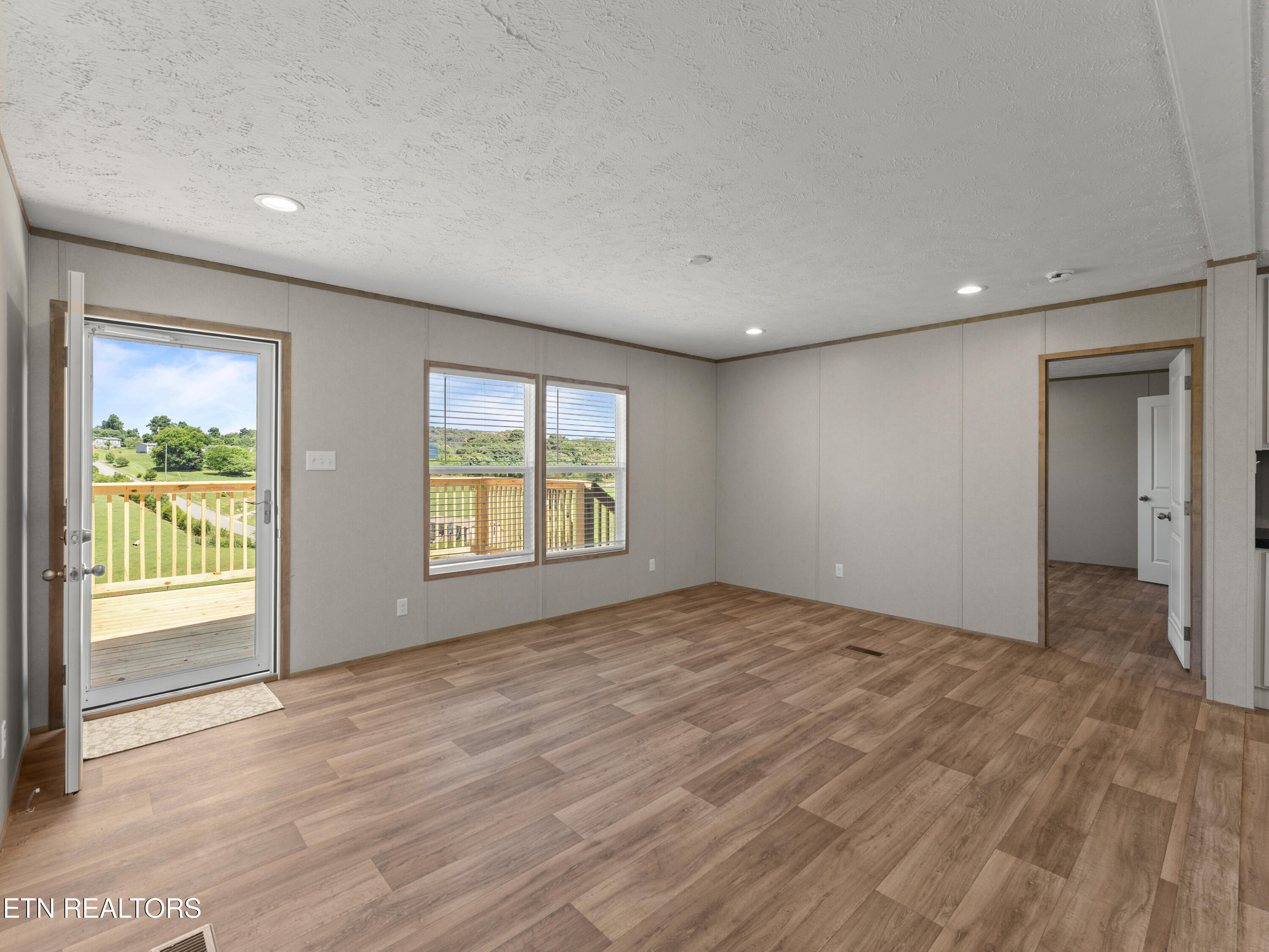 227 Lookout Drive Rutledge, TN 37861 - Photo 24 of 30 LIVING ROOM