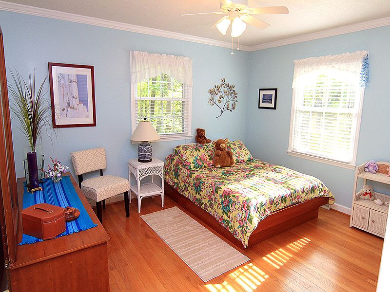 8601 Evergreen Court Raleigh, NC 27613 - Photo 17 of 25 Bedroom