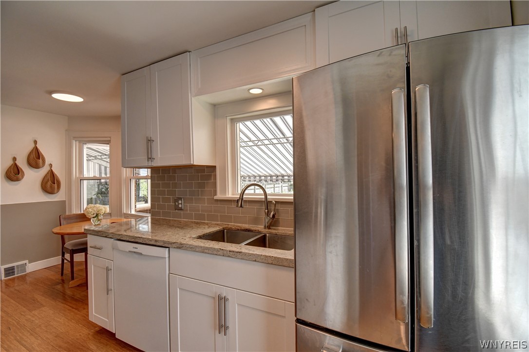 58 Amherstdale Road Amherst, NY 14226 - Photo 5 of 43
