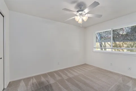 $329,000 | 212 Rockcrest Drive, Georgetown, TX 78628