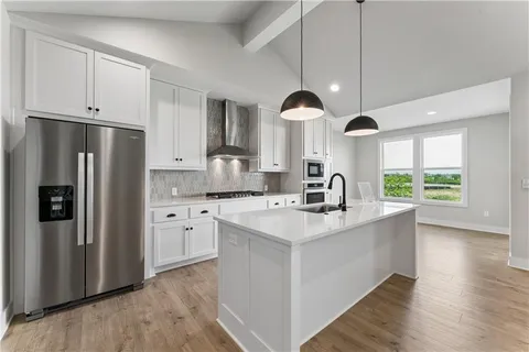 $569,900 | 17120 West 168th Place, Olathe, KS 66062