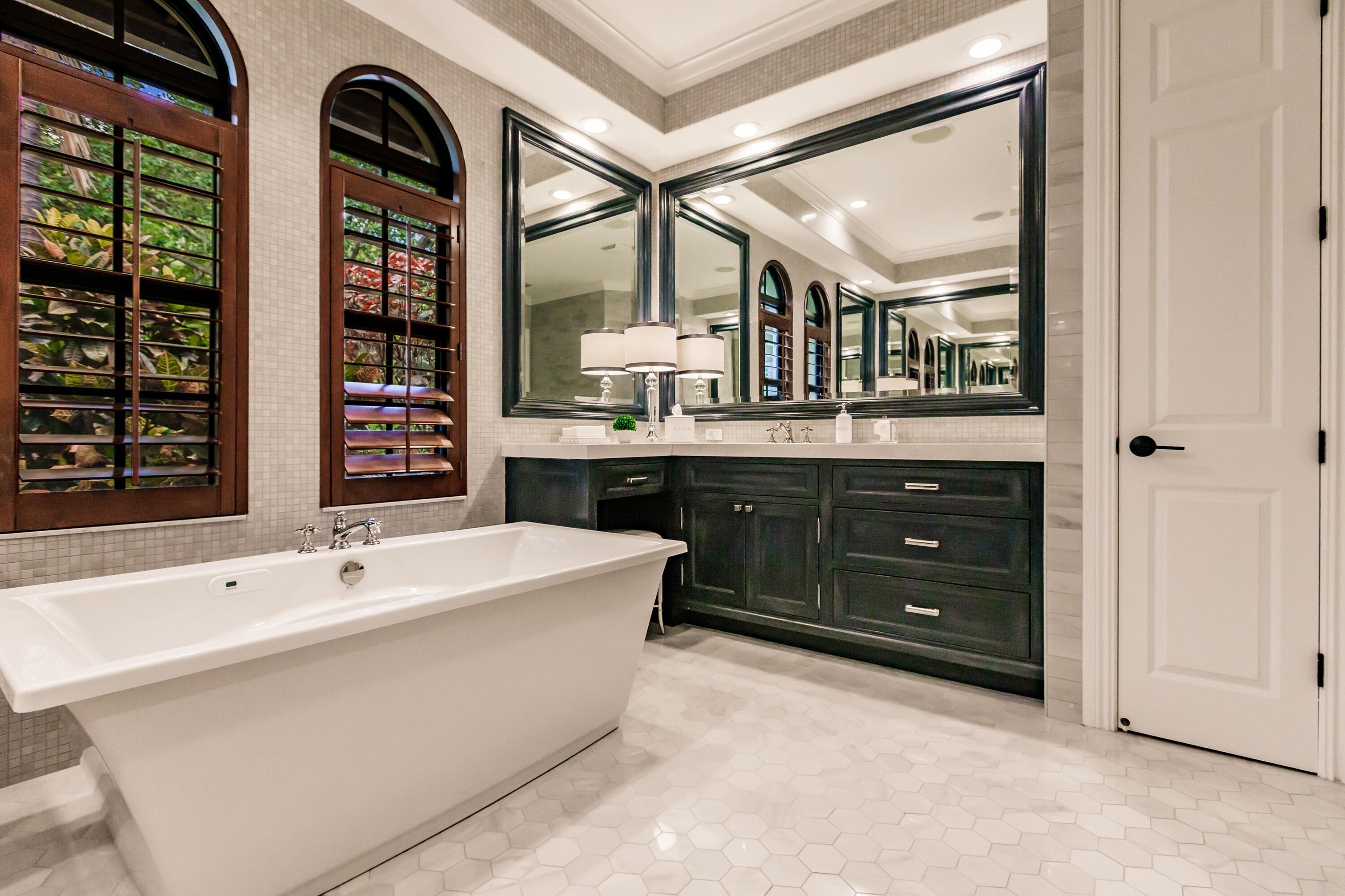 147 Barcelona Drive Jupiter, FL 33458 - Photo 29 of 63 Photo-28