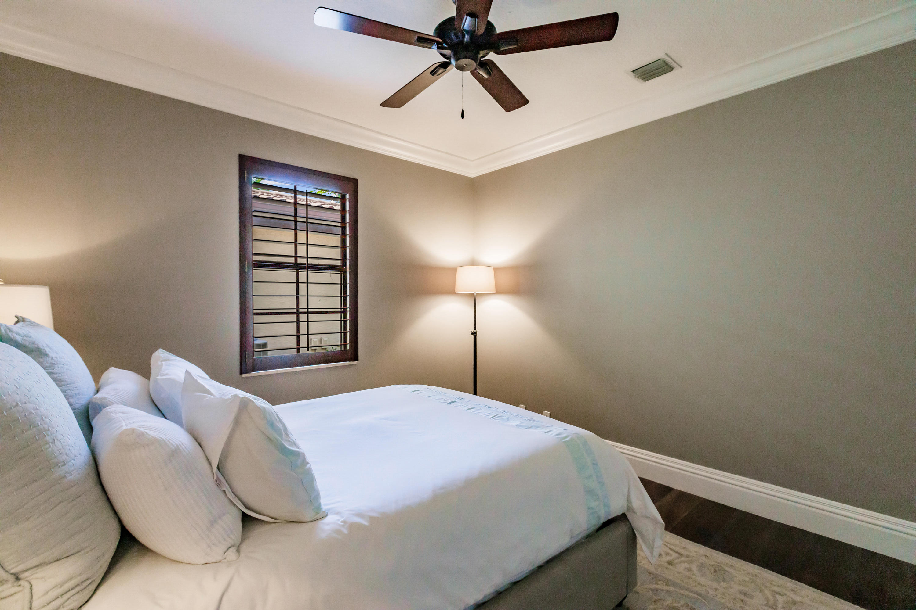 147 Barcelona Drive Jupiter, FL 33458 - Photo 32 of 63 Photo-31