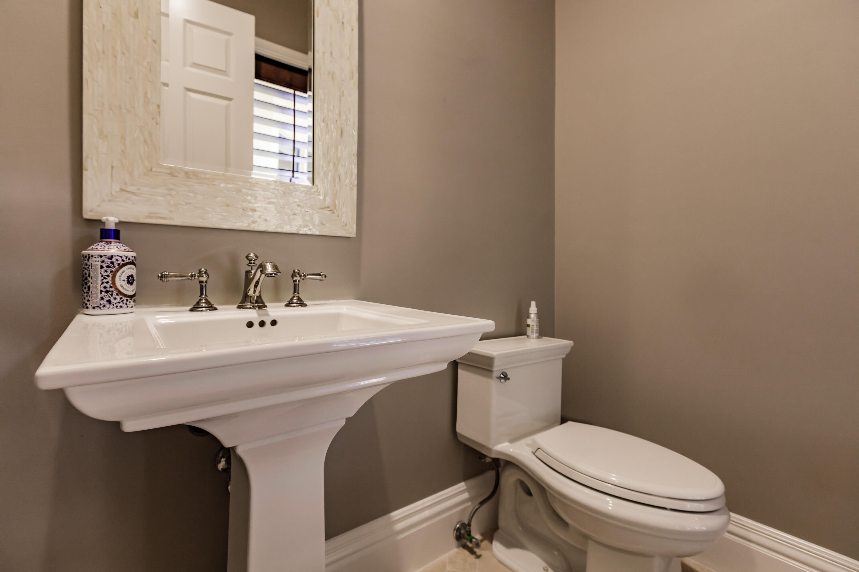 147 Barcelona Drive Jupiter, FL 33458 - Photo 38 of 63 Photo-37