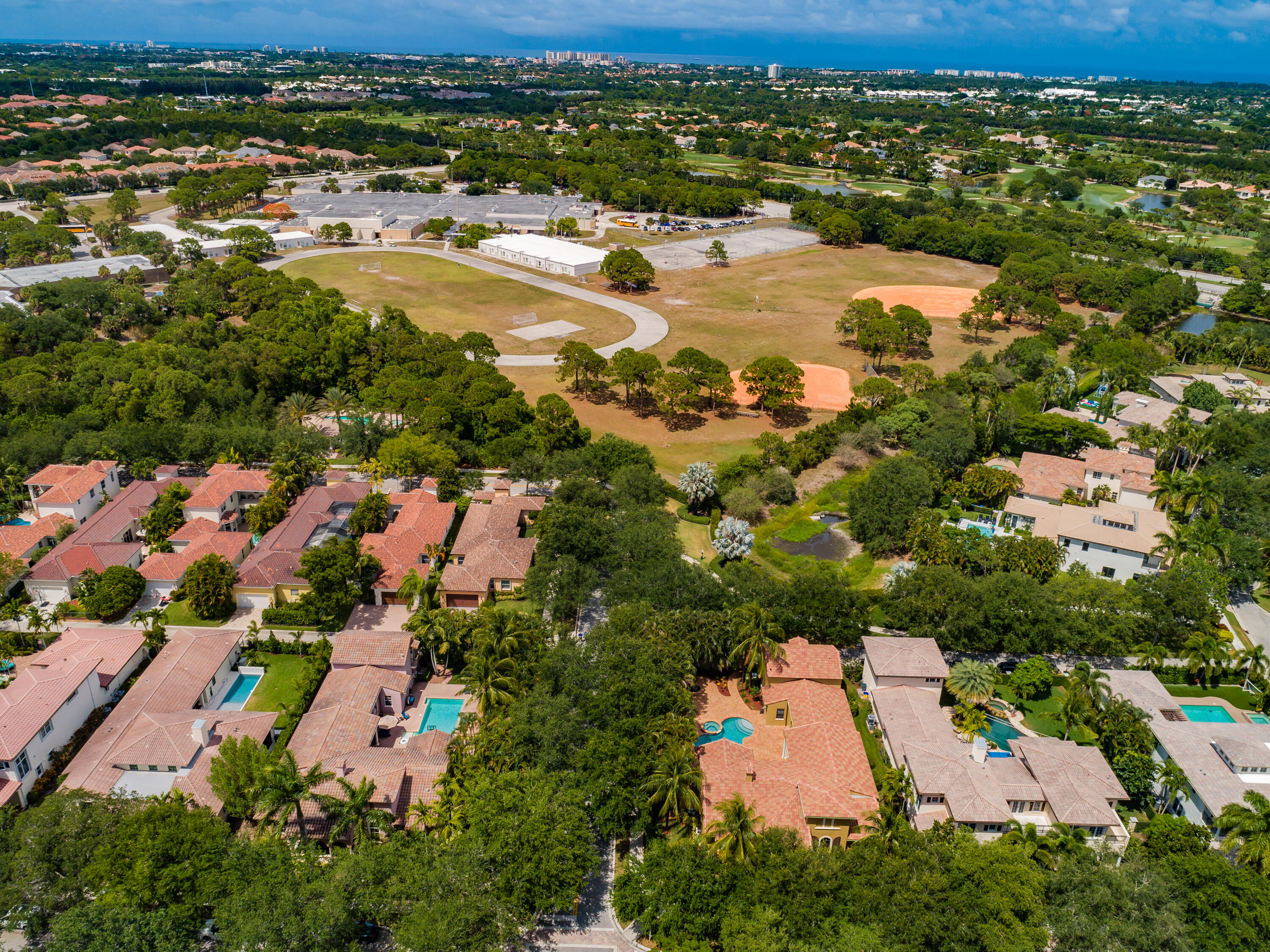 147 Barcelona Drive Jupiter, FL 33458 - Photo 61 of 63 Photo-60