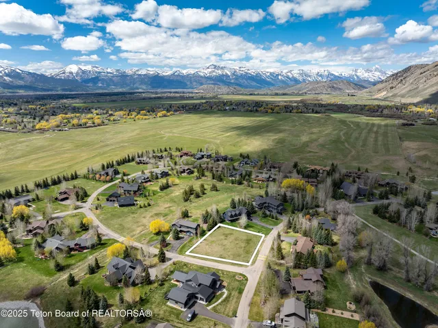 $1,650,000 | 4215 Kestrel Lane, Jackson, WY 83001