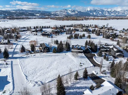 $1,650,000 | 4215 Kestrel Lane, Jackson, WY 83001